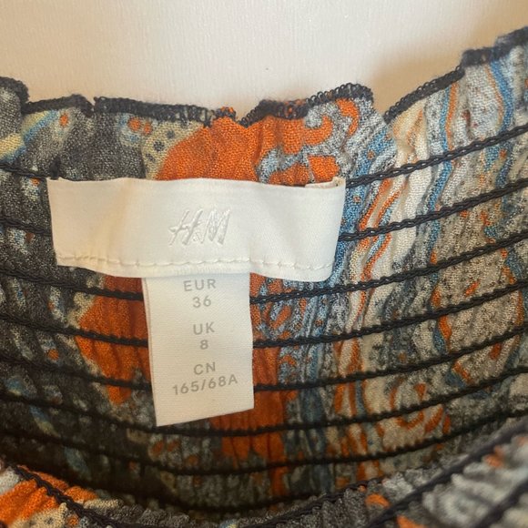 H & M Patterned Jumpsuit - Picture 4 of 4